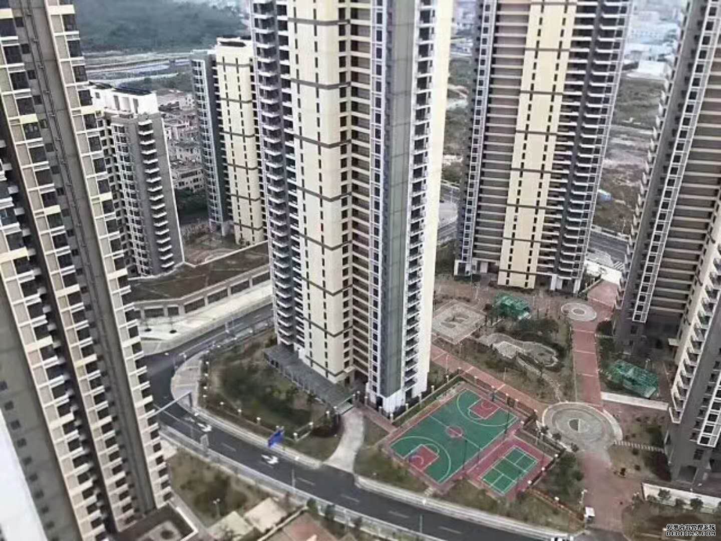 <font color='#0033CC'>深圳小產權房市場進入2.0時代了 你還在想這幾年前的小產權價格嗎？</font>